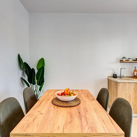 Silver Fos Lejlighed Páros